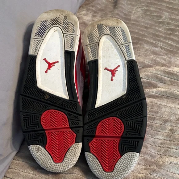 Jordan Retro White and Red Sneakers - Picture 8 of 8